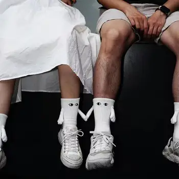 Милые носки для пары, магнитные 3D носки для куклы, держащейся за руку, Летние мужские Женские носки средней длины, короткие спортивные носки средней длины, забавный подарок