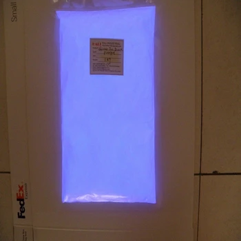 Светящийся в темноте пигмент, фотолюминесцентный пигмент, цвет: фиолетовый (при заказе до 5 кг указана специальная цена почтовых расходов)